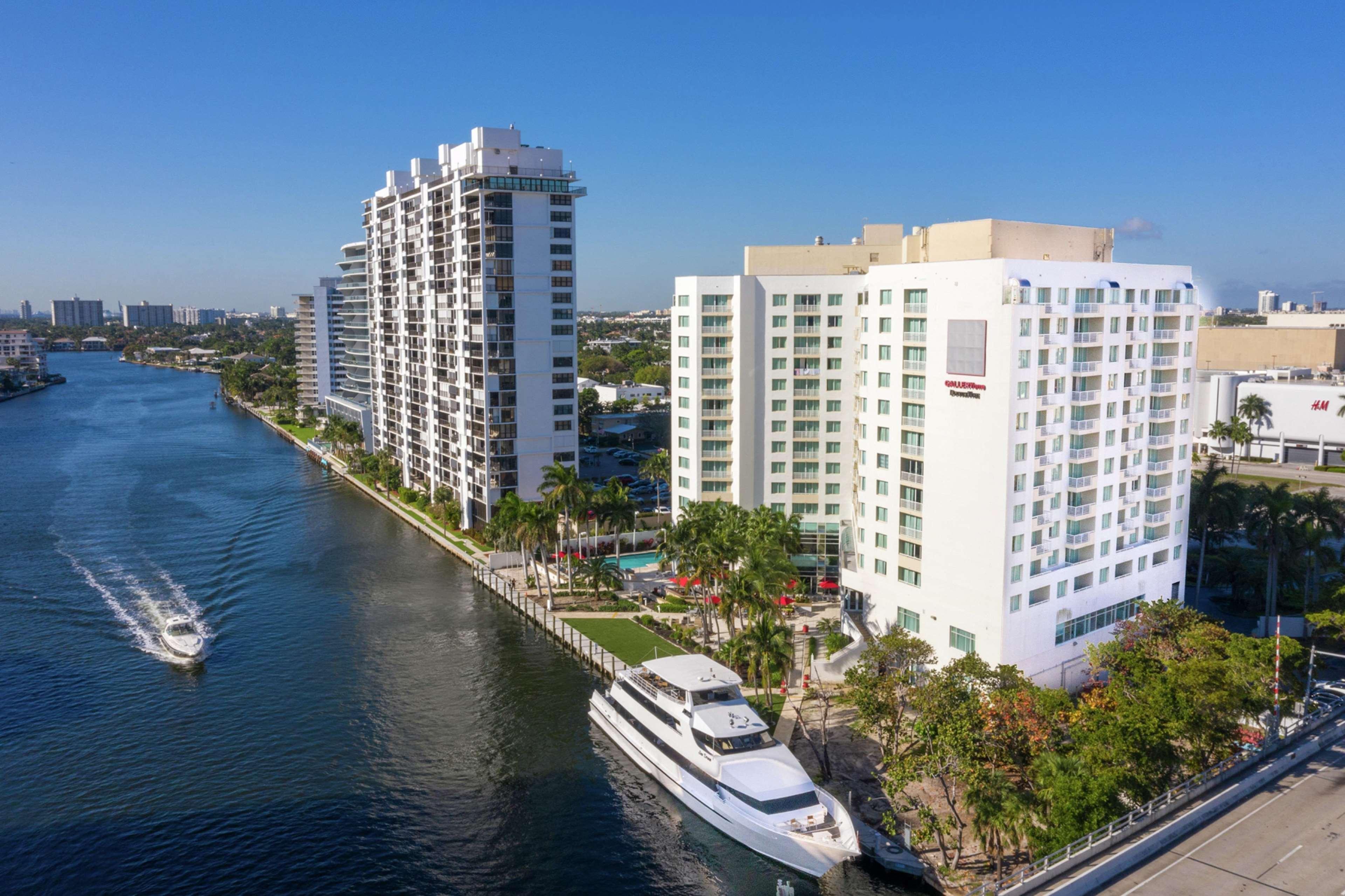 Gallery One - A Doubletree Suites By Hilton Hotel Fort Lauderdale Esterno foto