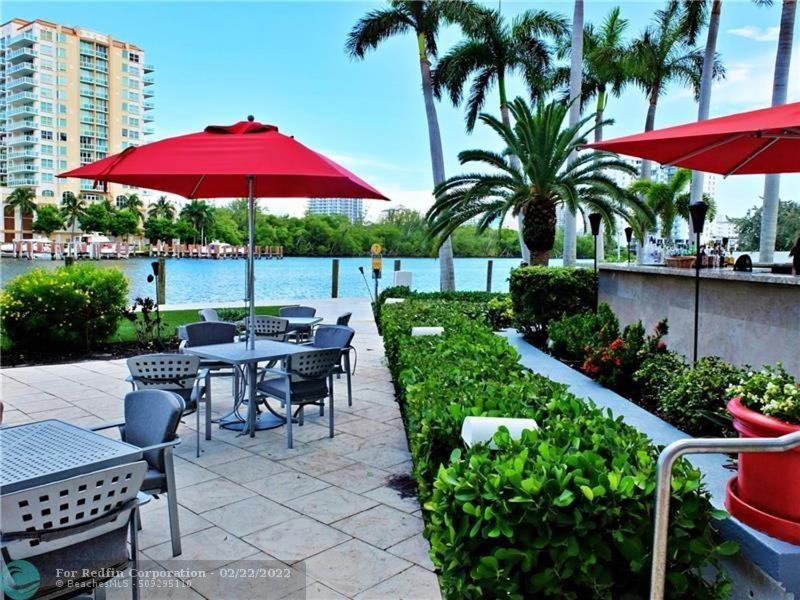 Gallery One - A Doubletree Suites By Hilton Hotel Fort Lauderdale Esterno foto
