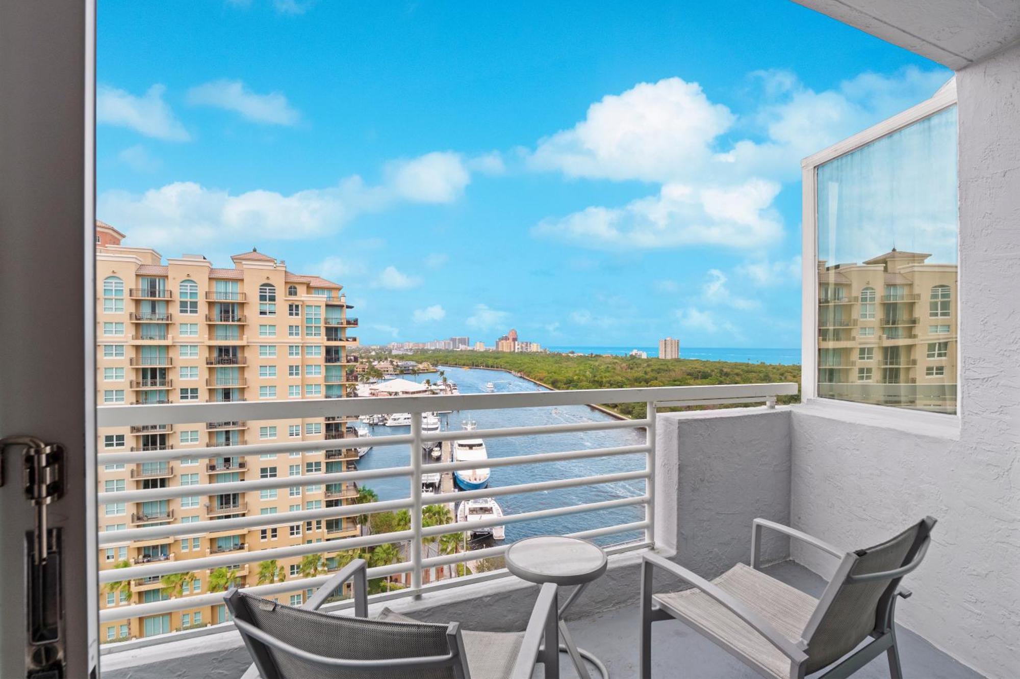 Gallery One - A Doubletree Suites By Hilton Hotel Fort Lauderdale Esterno foto