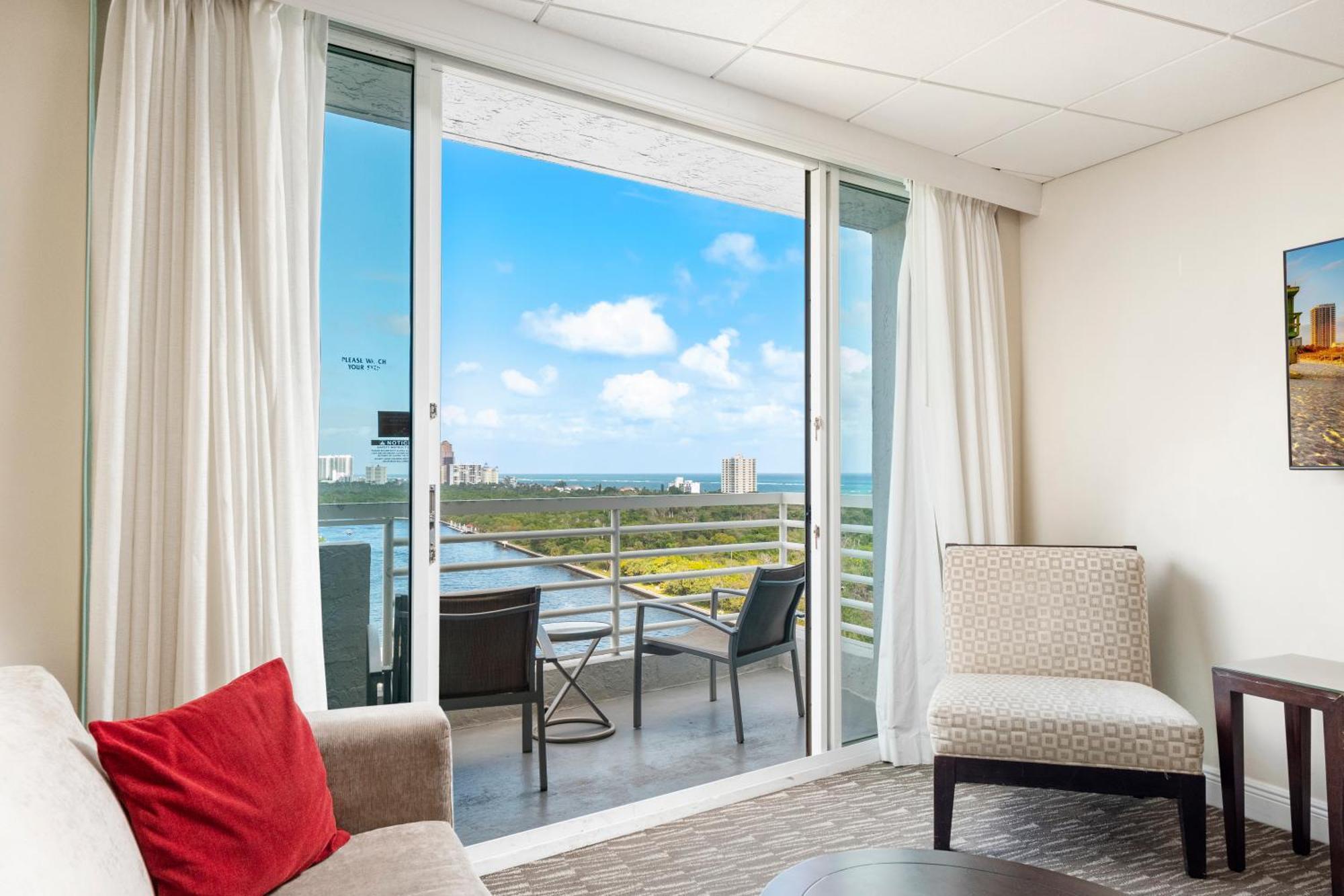 Gallery One - A Doubletree Suites By Hilton Hotel Fort Lauderdale Esterno foto