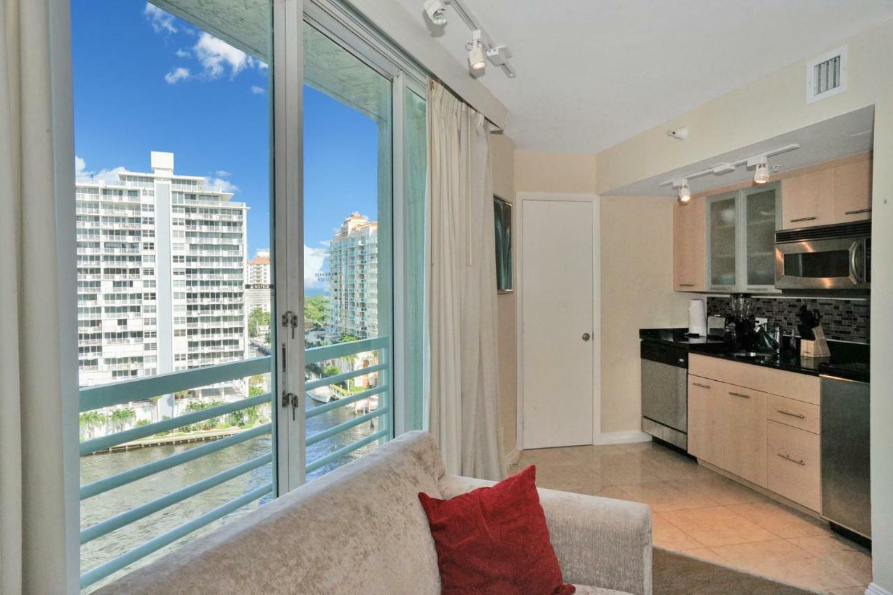 Gallery One - A Doubletree Suites By Hilton Hotel Fort Lauderdale Esterno foto