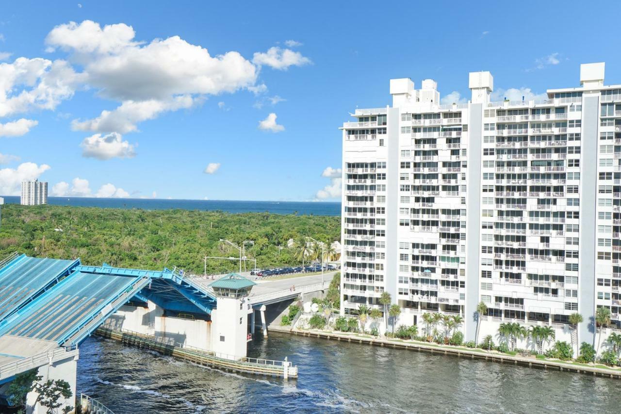 Gallery One - A Doubletree Suites By Hilton Hotel Fort Lauderdale Esterno foto