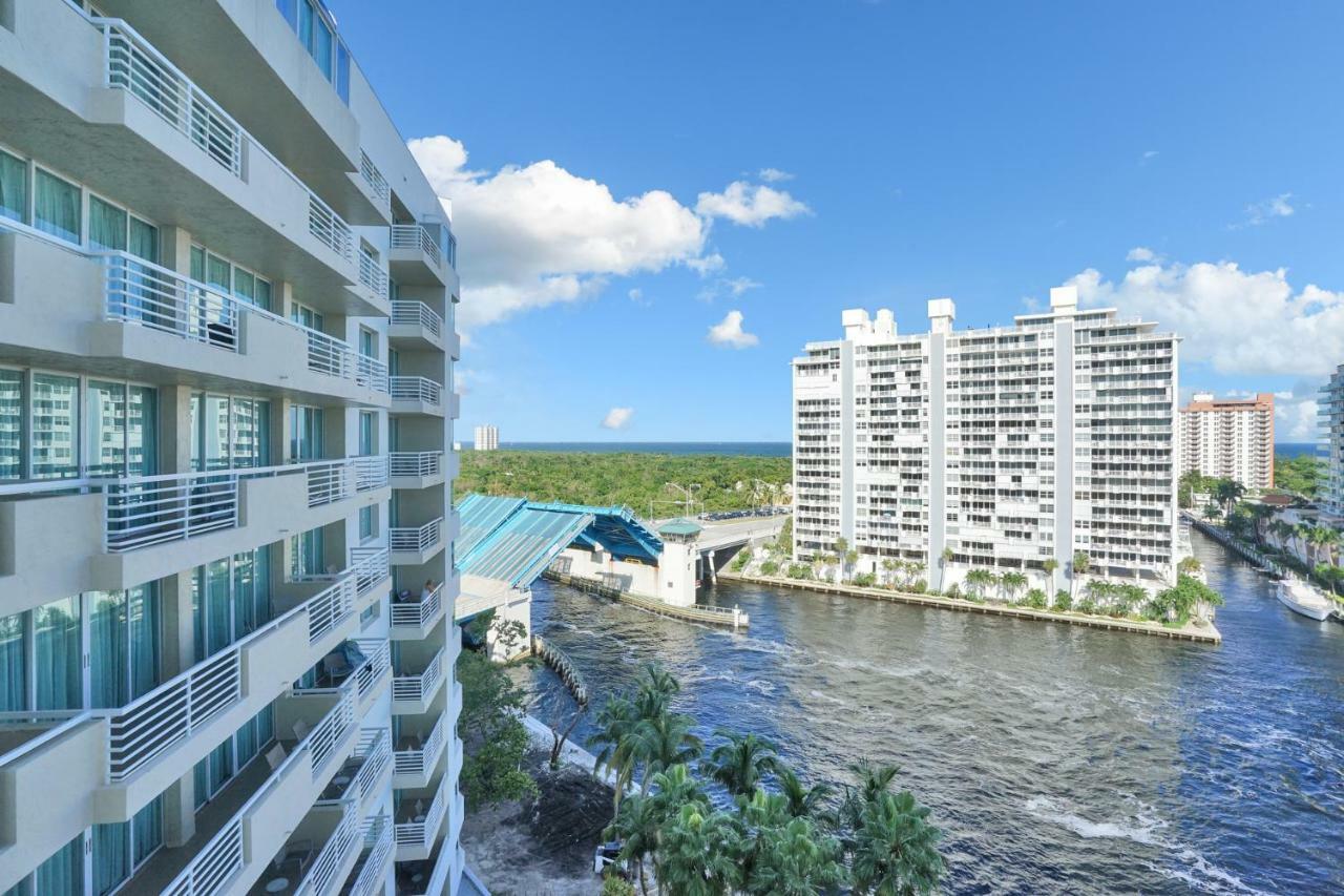 Gallery One - A Doubletree Suites By Hilton Hotel Fort Lauderdale Esterno foto