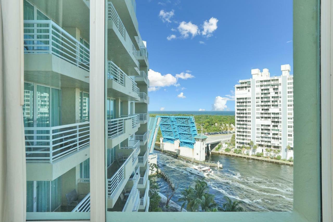 Gallery One - A Doubletree Suites By Hilton Hotel Fort Lauderdale Esterno foto